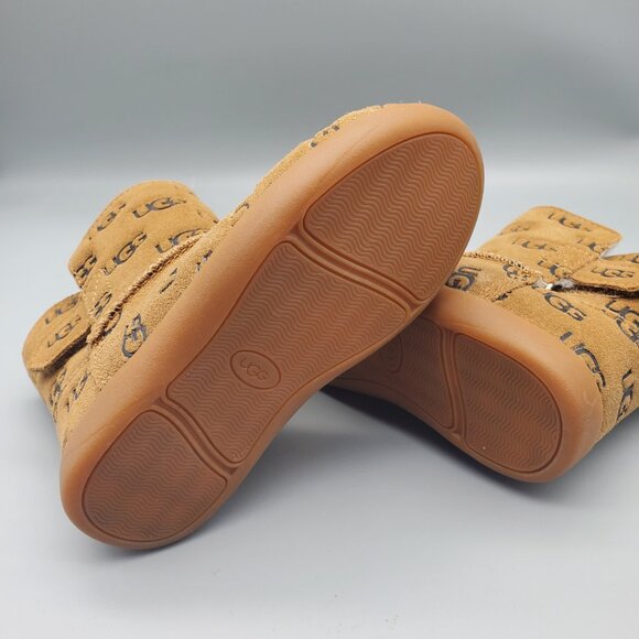 UGG Toddler Logo Print Chestnut Shearling Boots Size 9 - Picture 6 of 6
